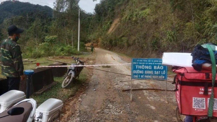 6.000 dan bi co lap anh 1