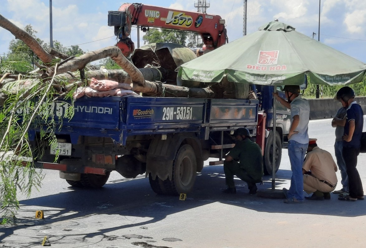 Co gai tu vong anh 1