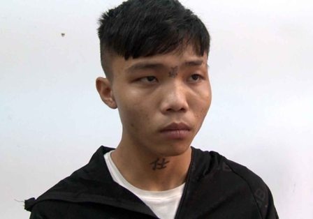 Rut tien trong tai khoan ngan hang tu dien thoai trom duoc hinh anh