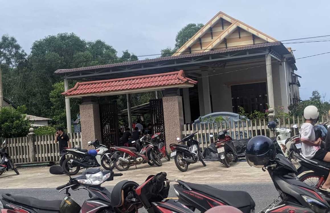 Giả vờ bị bắt cóc ảnh 1 Gia vo bi bat coc anh 1