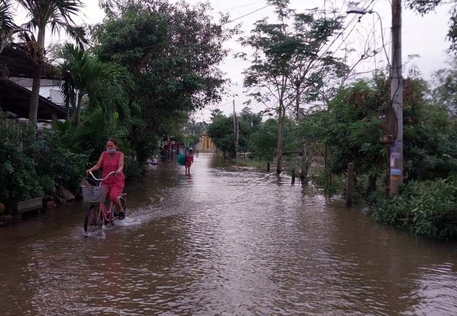 Hoc sinh nghi hoc anh 1