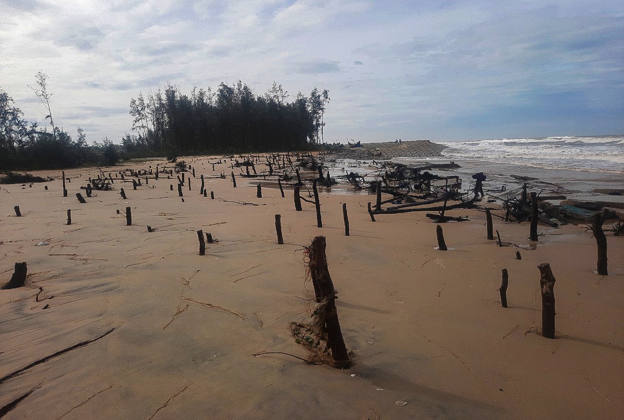 Sat lo bo bien Hue anh 6