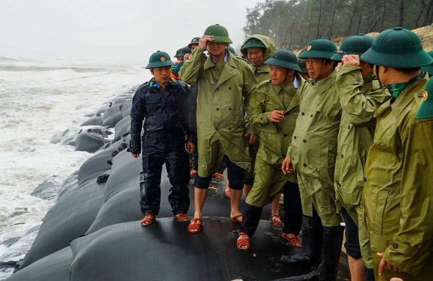 Sat lo bo bien Hue anh 8