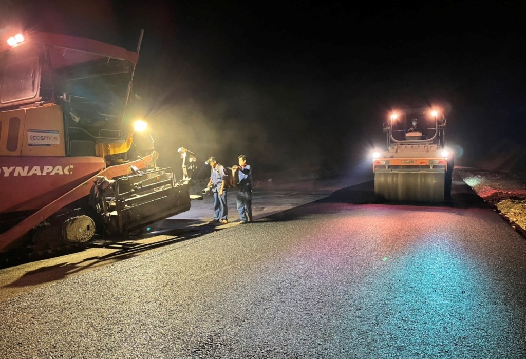 Cao toc Cam Lo,  La Son anh 2