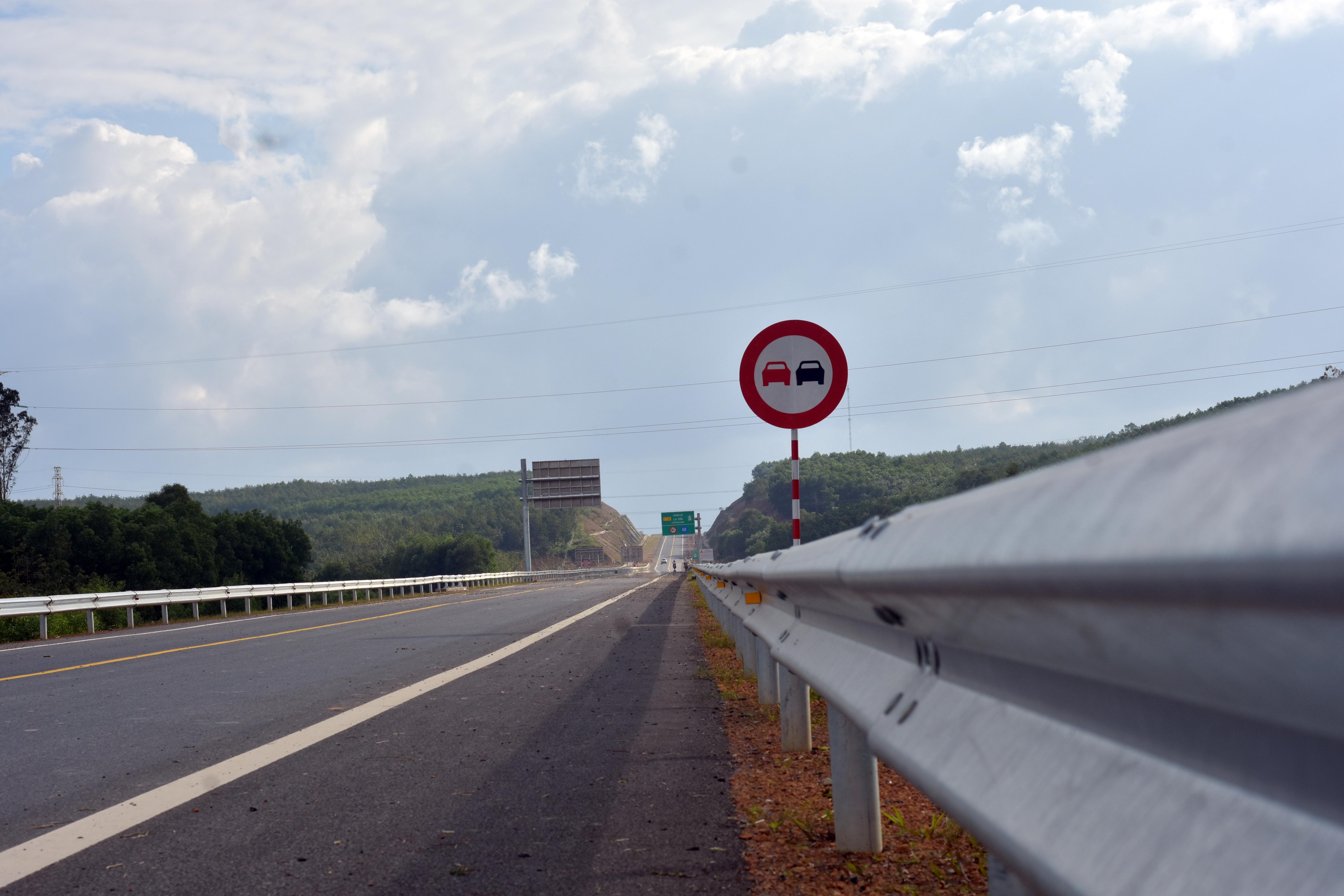 Khanh thanh cao toc anh 9