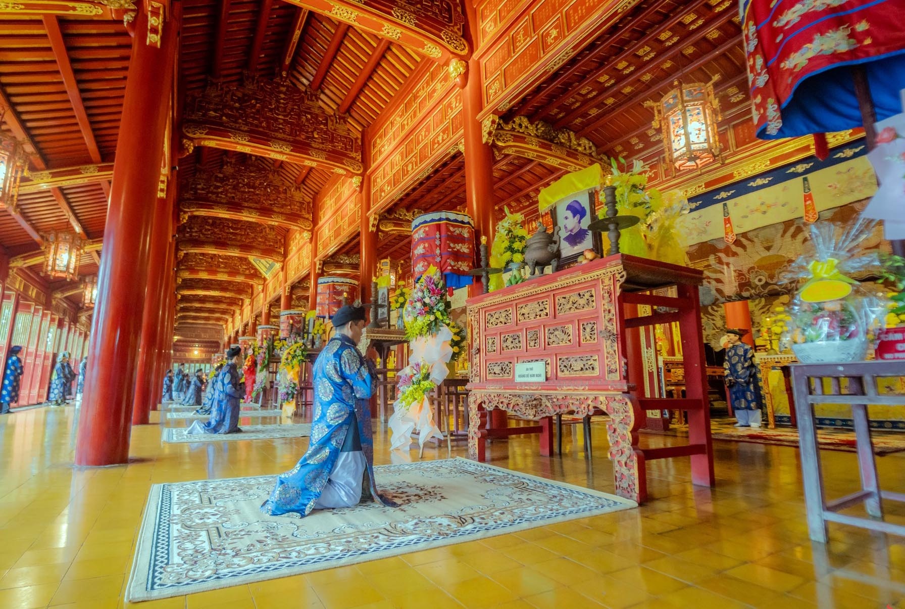 Tuong niem 203 nam ngay vua Gia Long bang ha hinh anh