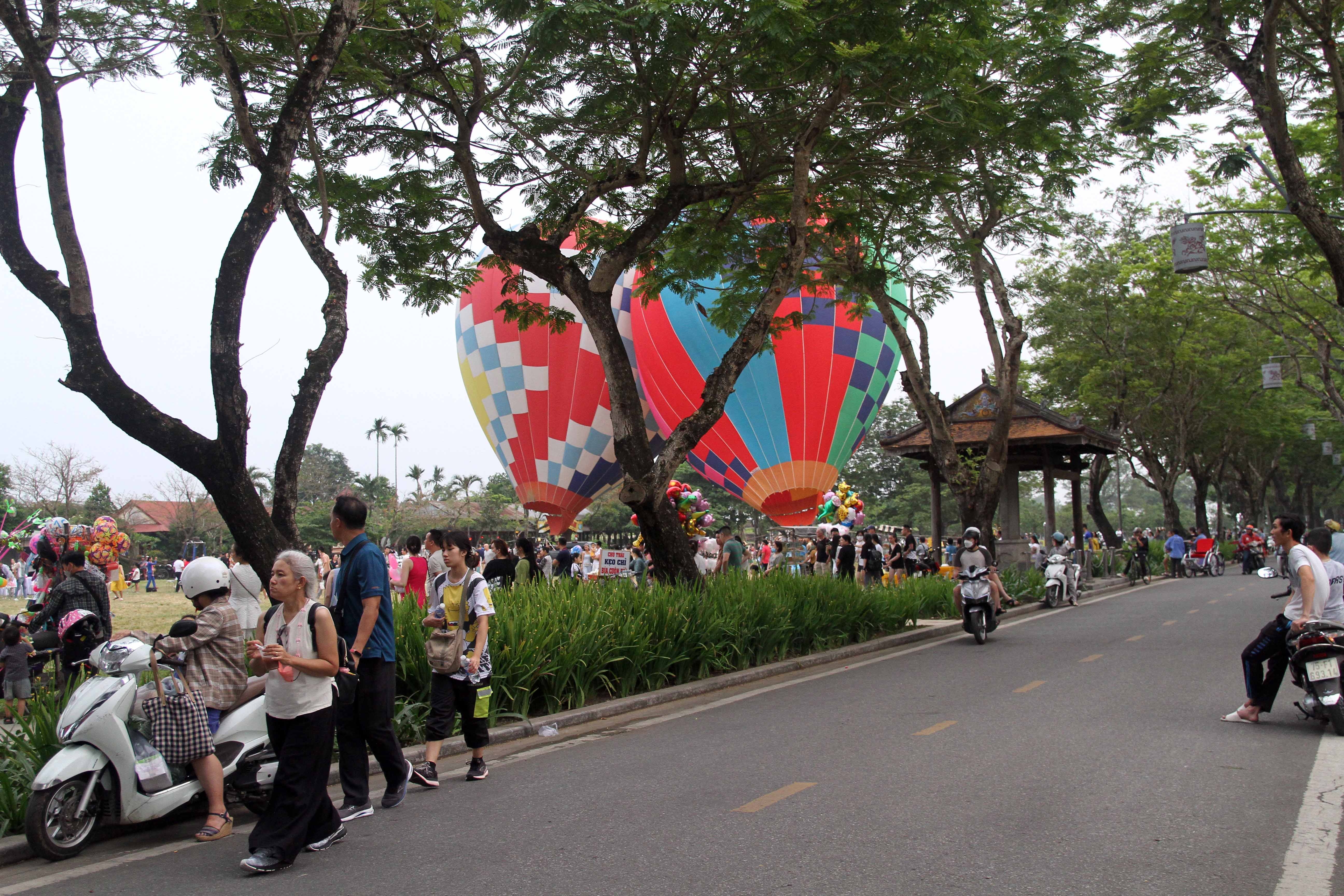 Khinh khi cau anh 12