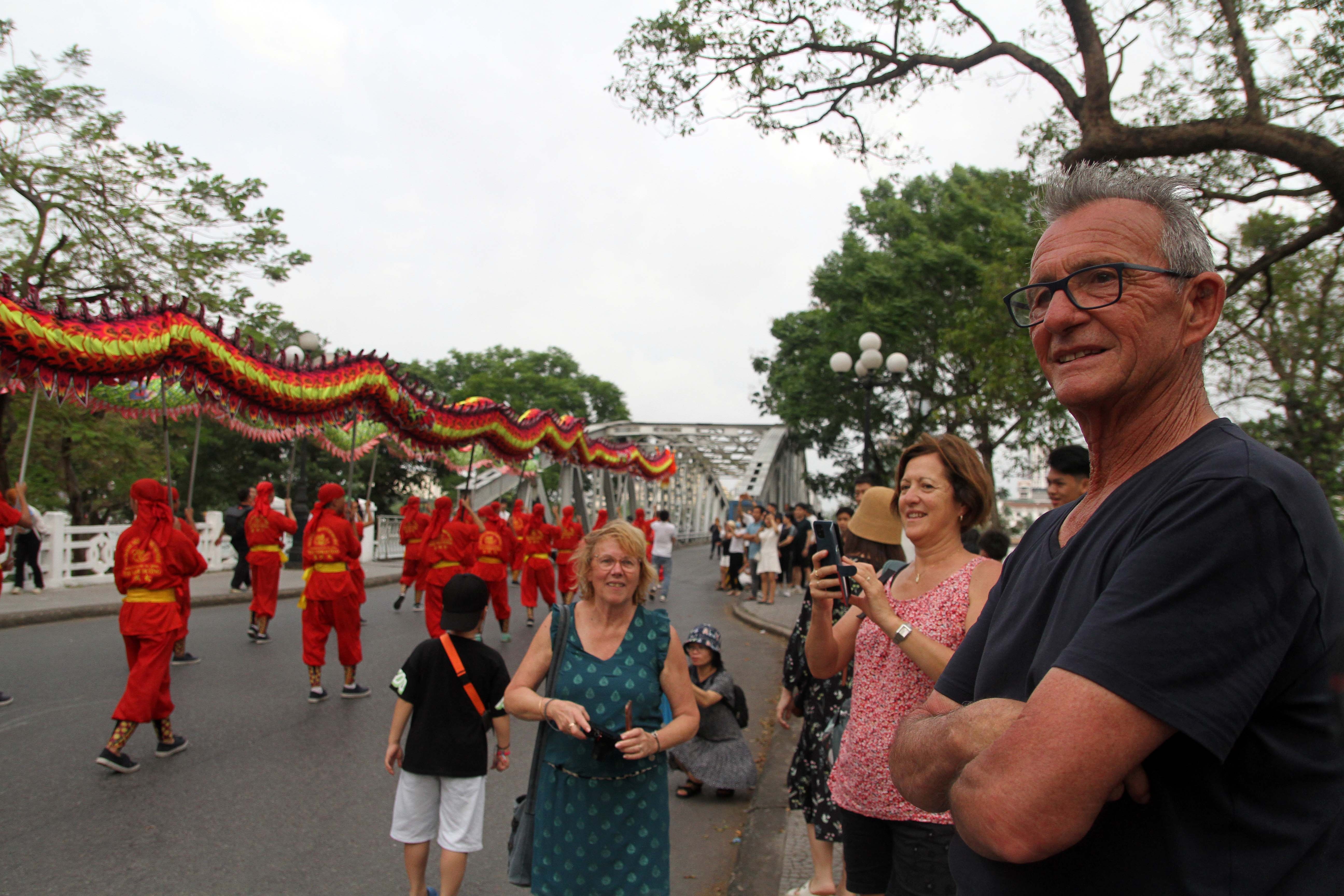 Le hoi duong pho anh 10