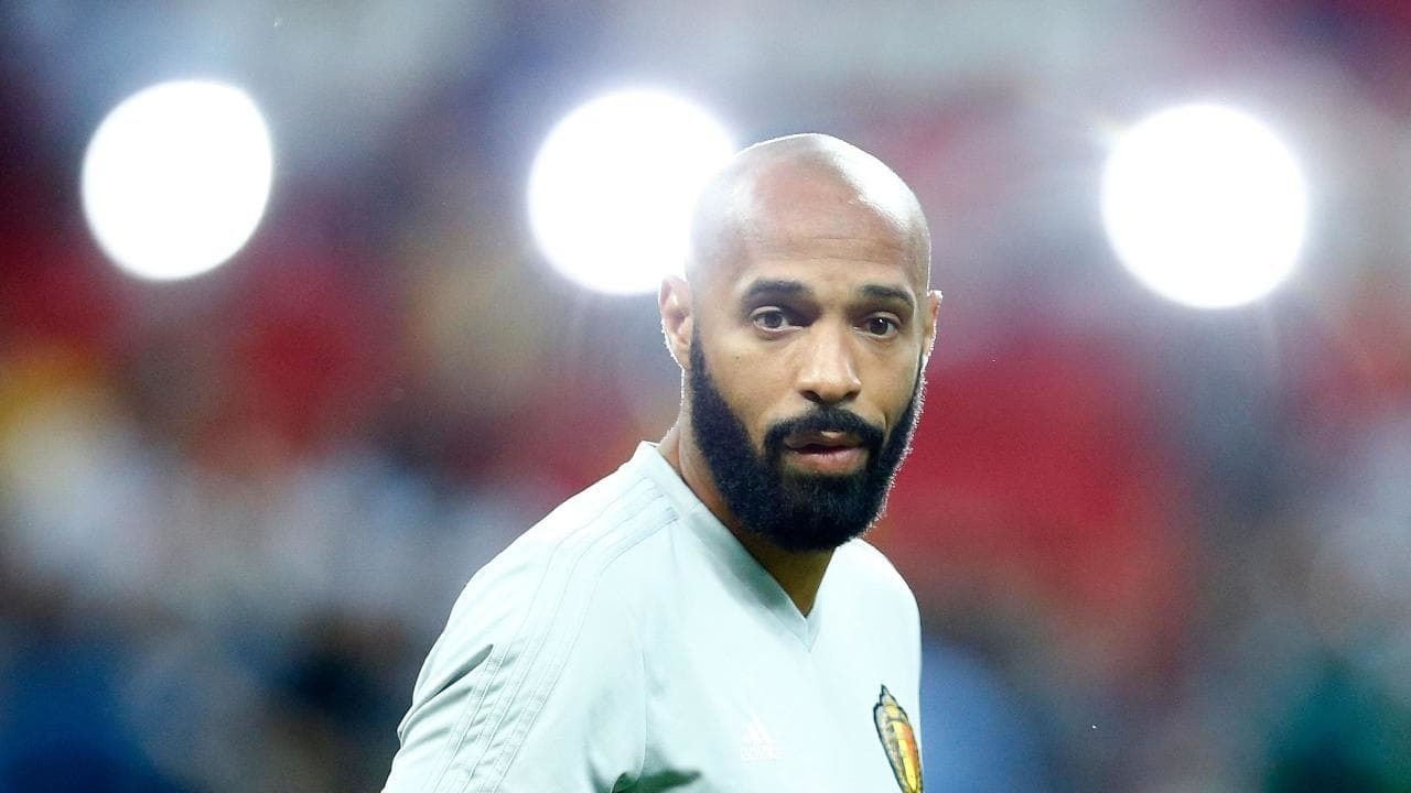 Thierry Henry sap tro thanh HLV cua Mohamed Salah hinh anh