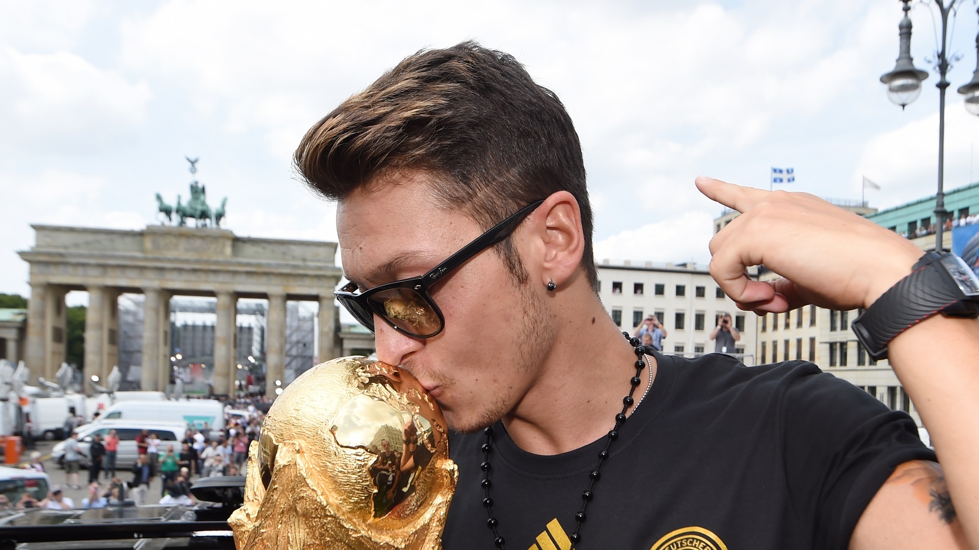 Mesut Ozil ảnh 2 Mesut Ozil anh 2