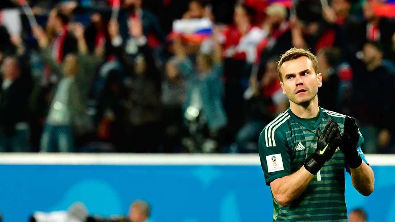 Tai sao ‘nguoi hung nuoc Nga’ chua vuon tam the gioi? hinh anh