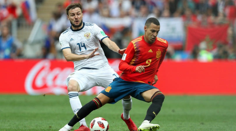 Cau thu Nga lap ky luc ty le chuyen bong chinh xac... 0% hinh anh