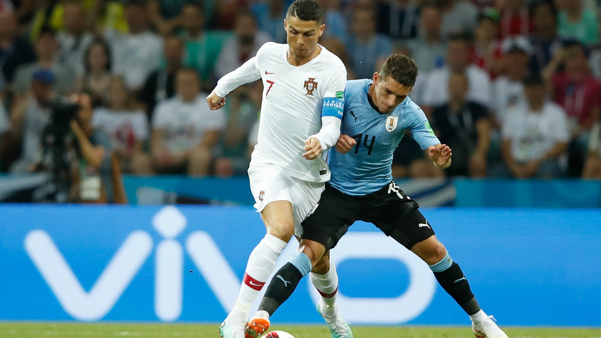 Cau thu tre xuat sac nhat anh 6