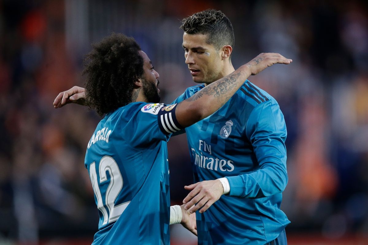 Ronaldo thuc giuc Juventus chieu mo dong doi cu tai Real Madrid hinh anh