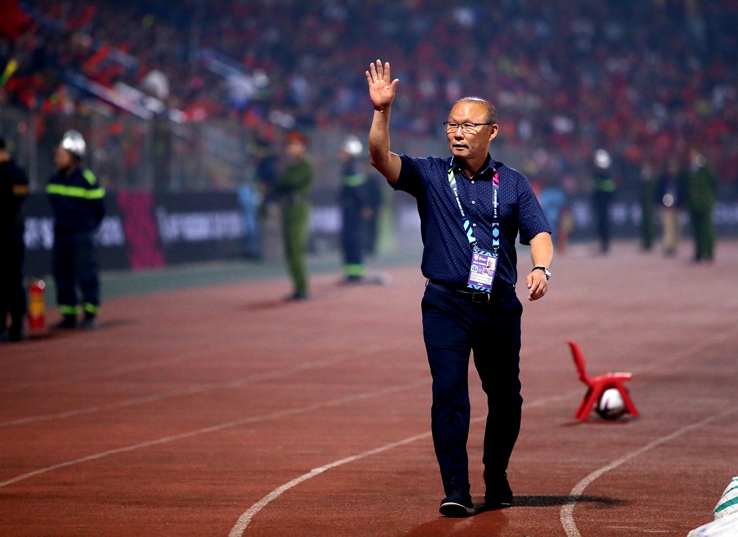 Bao Han Quoc: 'Moi nguoi deu nghi ong Park da het thoi' hinh anh