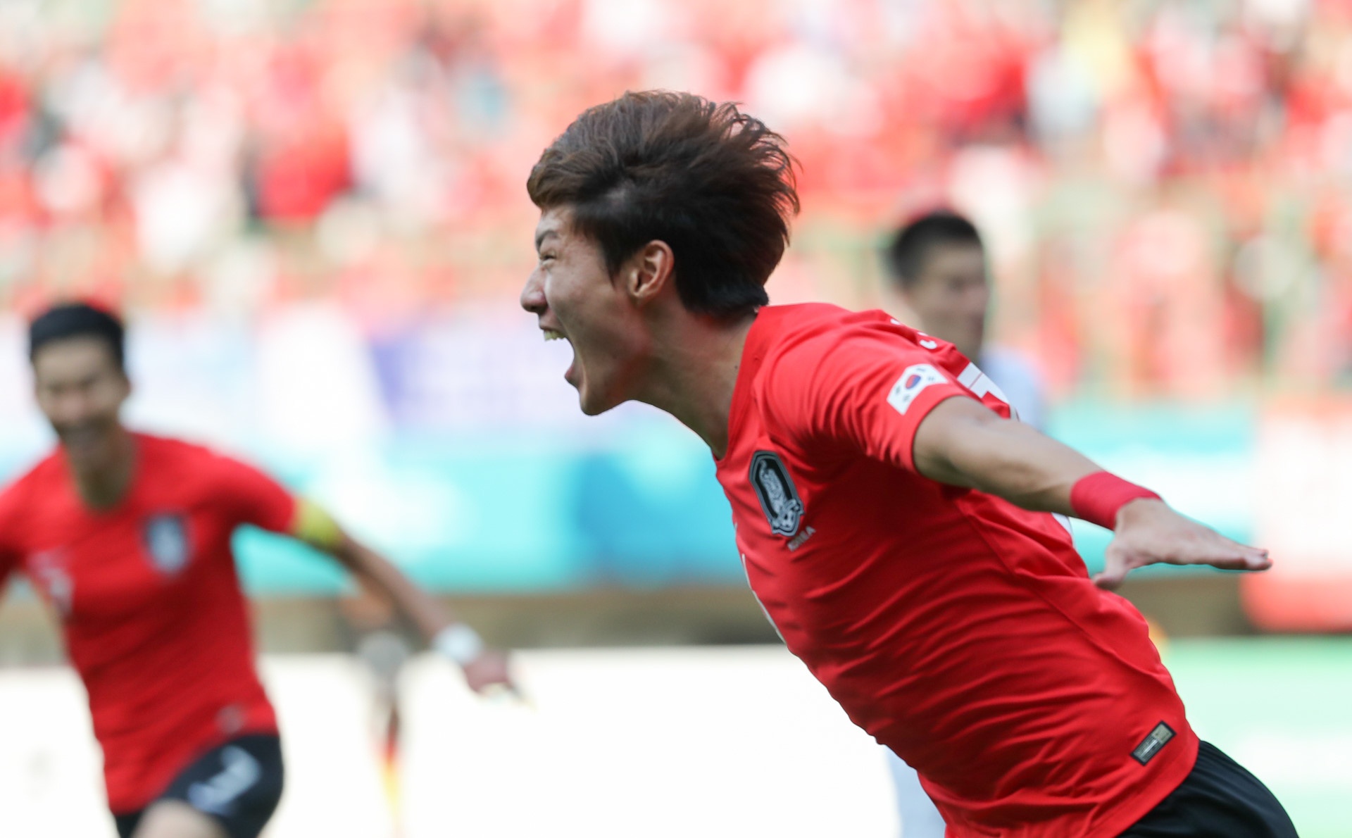 Hwang Ui-jo - tien dao gieo rac su kinh hoang tai ASIAD 18 hinh anh