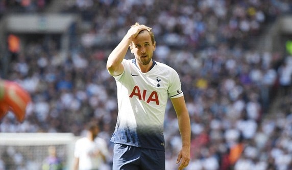 Harry Kane bi CDV Tottenham chi trich anh 2