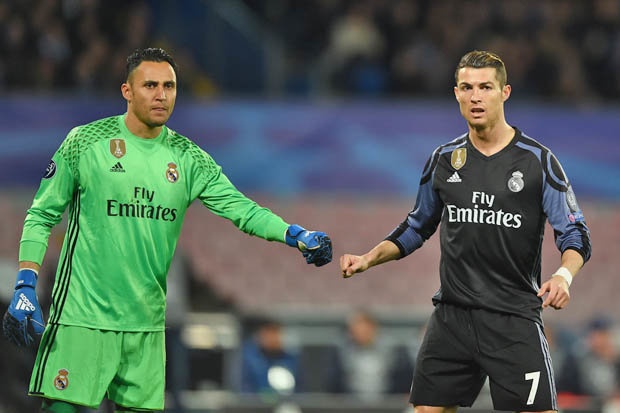 Keylor Navas thua nhan Real nho Cristiano Ronaldo hinh anh