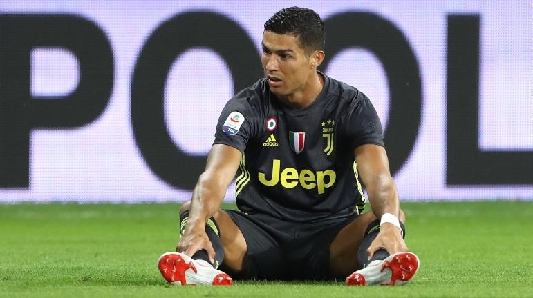 Luật sư của Ronaldo bảo vệ thân chủ ảnh 2 Luat su cua Ronaldo bao ve than chu anh 2