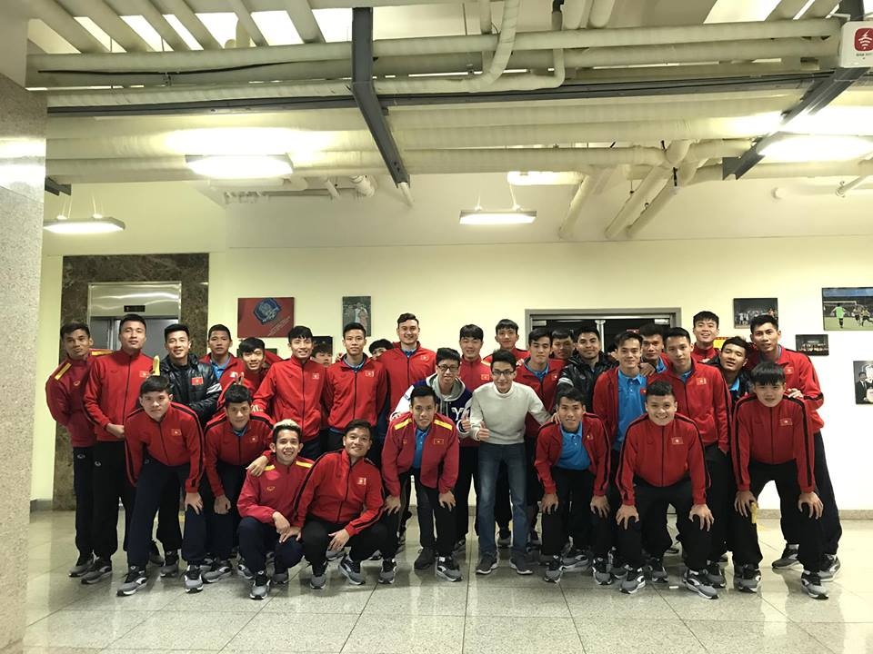 HLV Park Hang-seo mời CĐV vào gặp mặt đội tuyển ảnh 1 HLV Park Hang-seo moi CDV vao gap mat doi tuyen anh 1