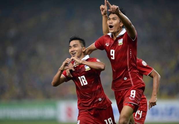 Sao Thái Lan động viên Adisak ảnh 1 Sao Thai Lan dong vien Adisak anh 1