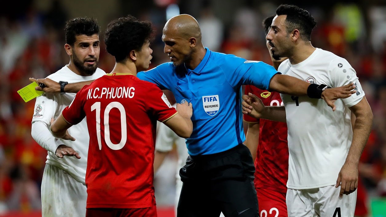 Fox Sports: 'Viet Nam chien dau qua cam nhu cach ho van thuong lam' hinh anh