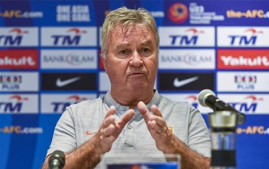 HLV Hiddink: 'U23 Malaysia xung dang gop mat o vong chung ket' hinh anh