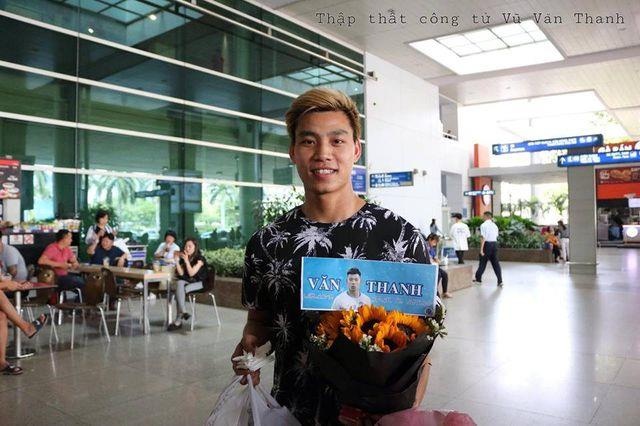 Vu Van Thanh rang ro trong ngay tro ve Viet Nam hinh anh