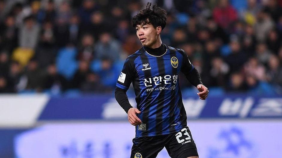 Bao Han Quoc: 'Gio moi la luc khoi dau cua Cong Phuong o K.League' hinh anh