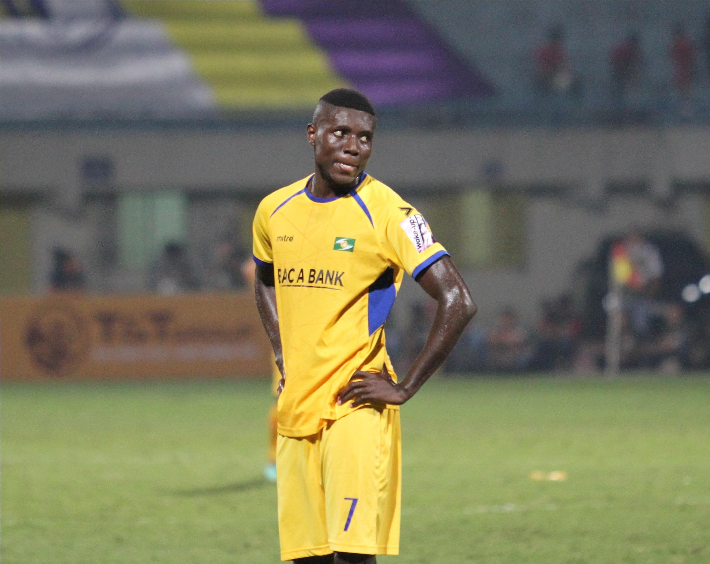 Olaha bat luc truoc hang phong ngu Ha Noi anh 15