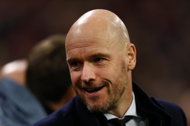 Erik ten Hag - ga cuong bong da va tham vong hoi sinh Ajax hinh anh