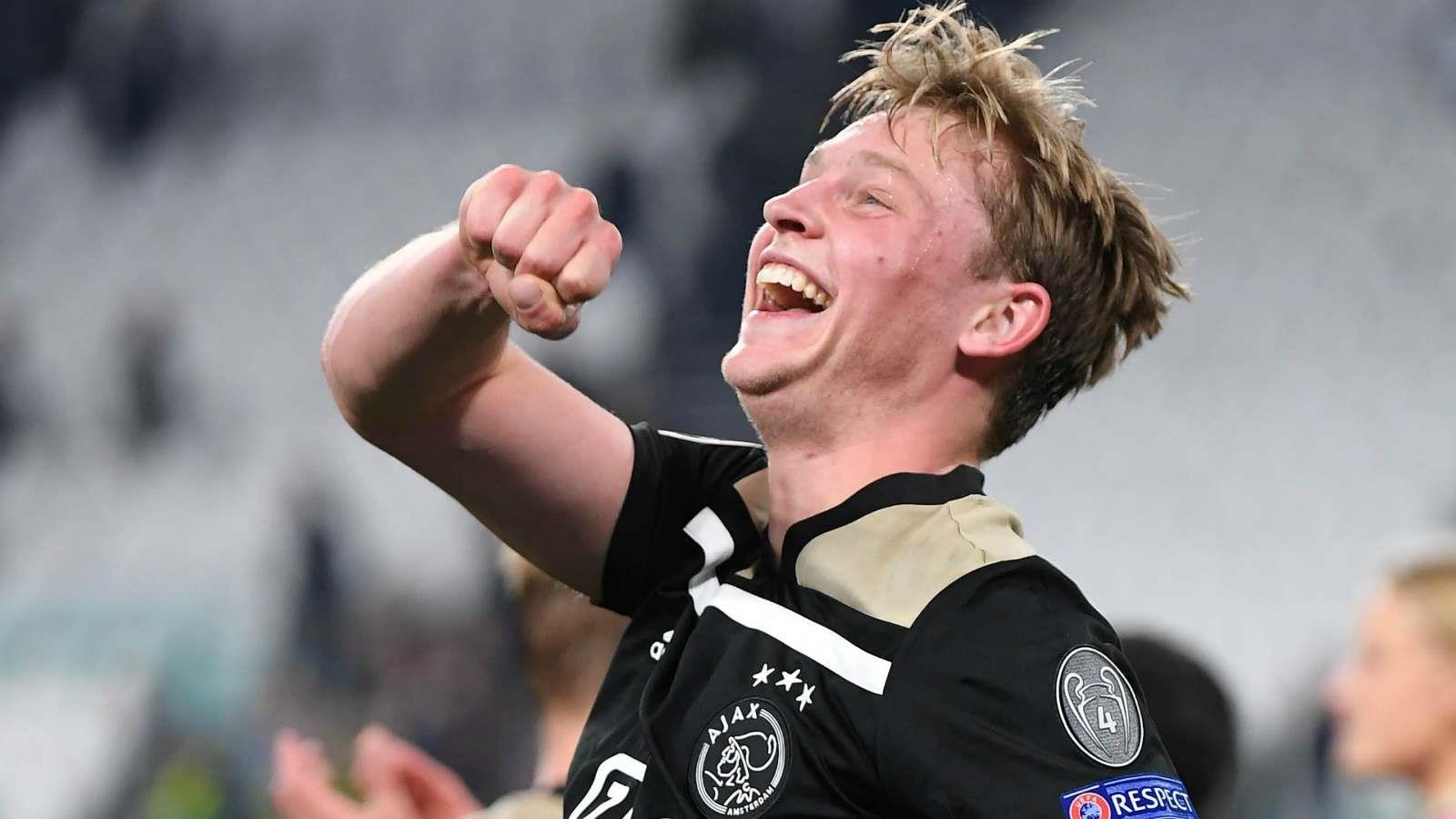 Tien ve Ajax muon danh bai Barca o chung ket Champions League hinh anh