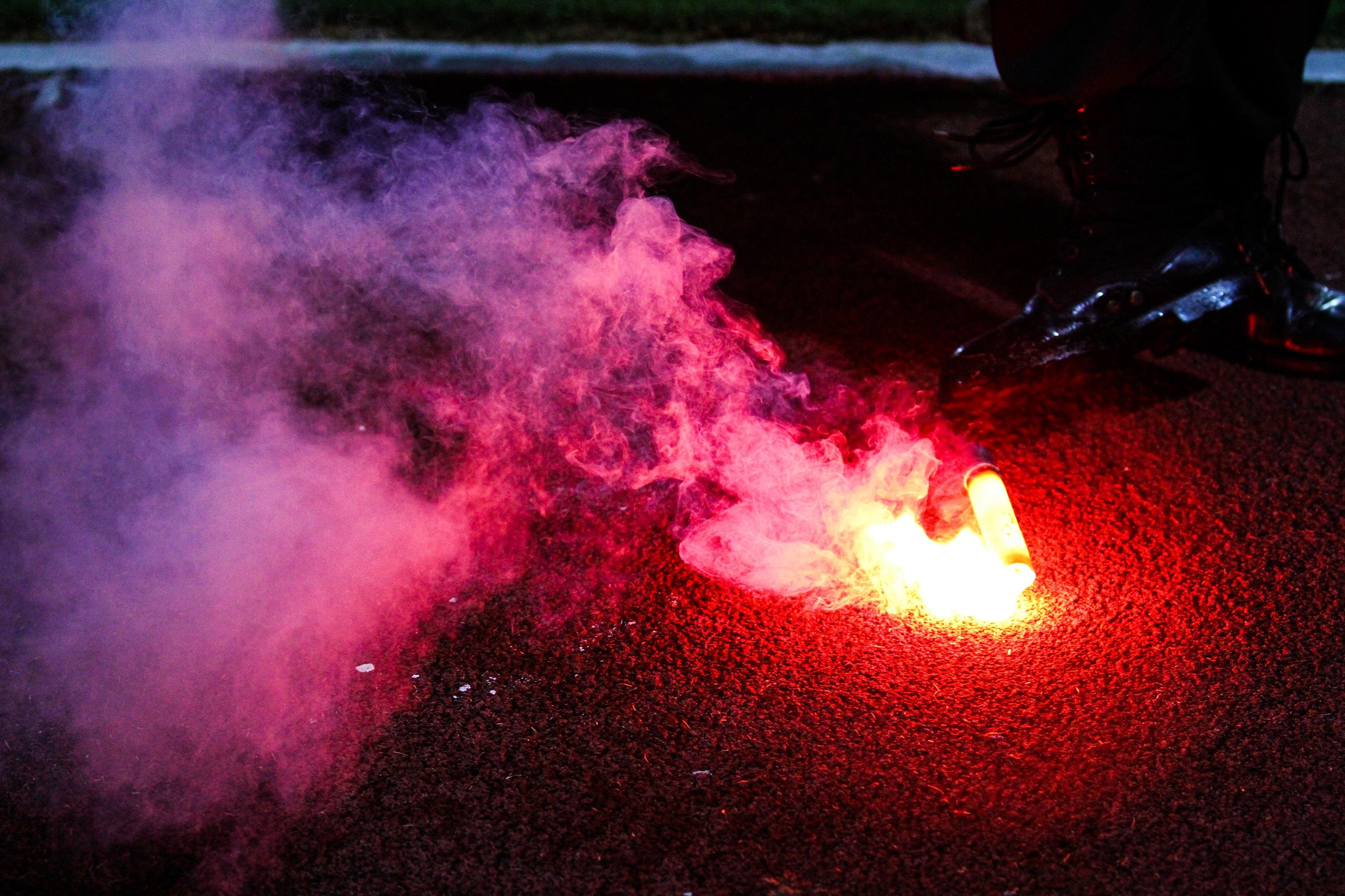 Cau thu Hai Phong suyt dinh phao sang tu CDV nha anh 7