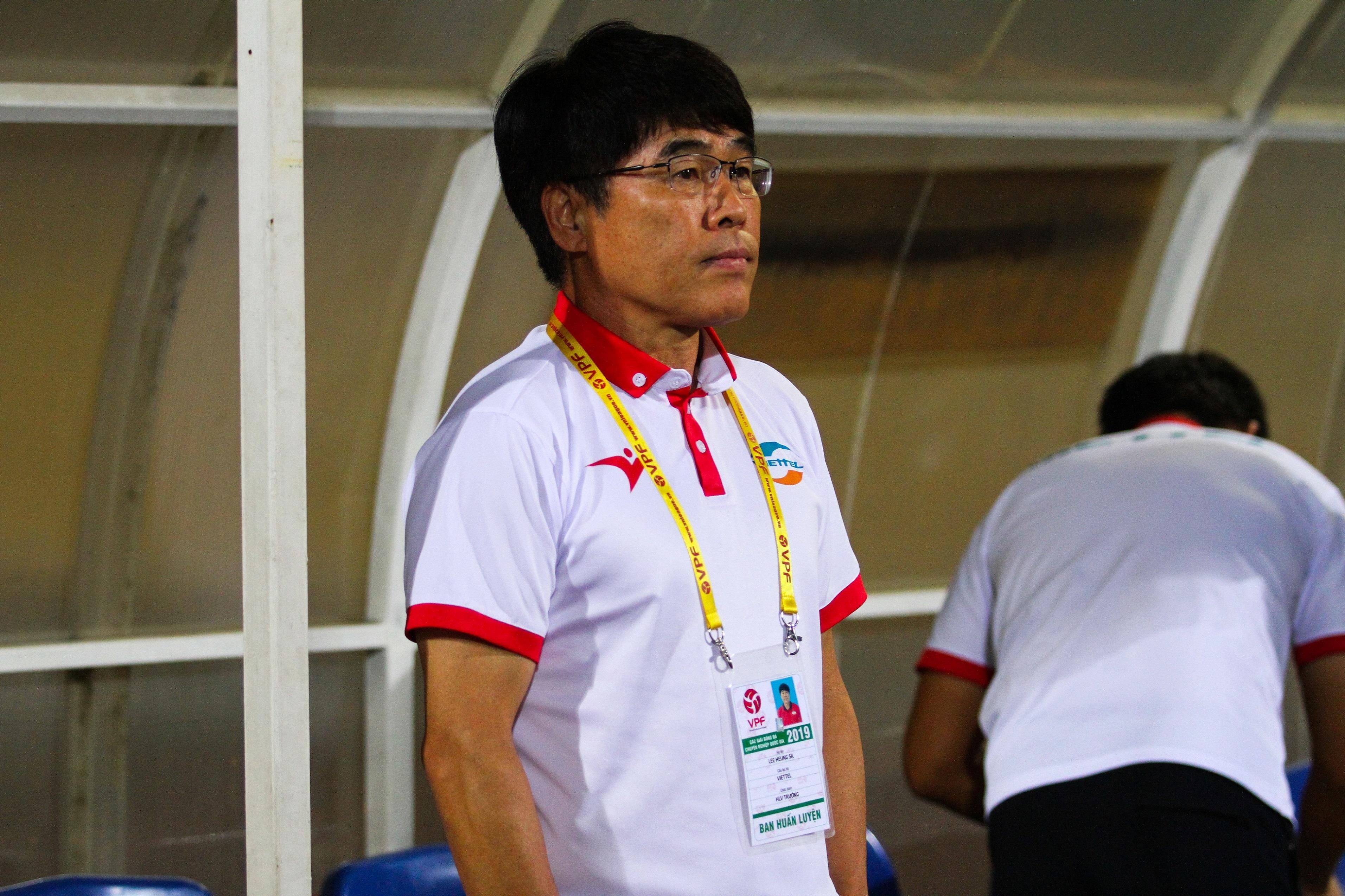 Viettel bắt đầu khủng hoảng sau trận thua HAGL ảnh 3 Viettel bat dau khung hoang sau tran thua HAGL anh 3