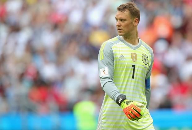 Neuer, Szczesny va nhung thu mon duoc ‘uu ai’ o tuyen quoc gia hinh anh