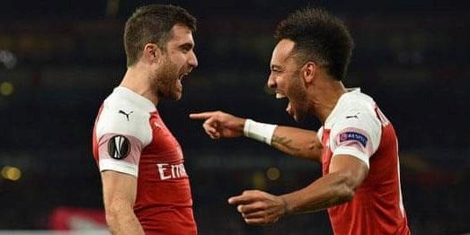 Arsenal - cau vong xuat hien sau con mua hinh anh