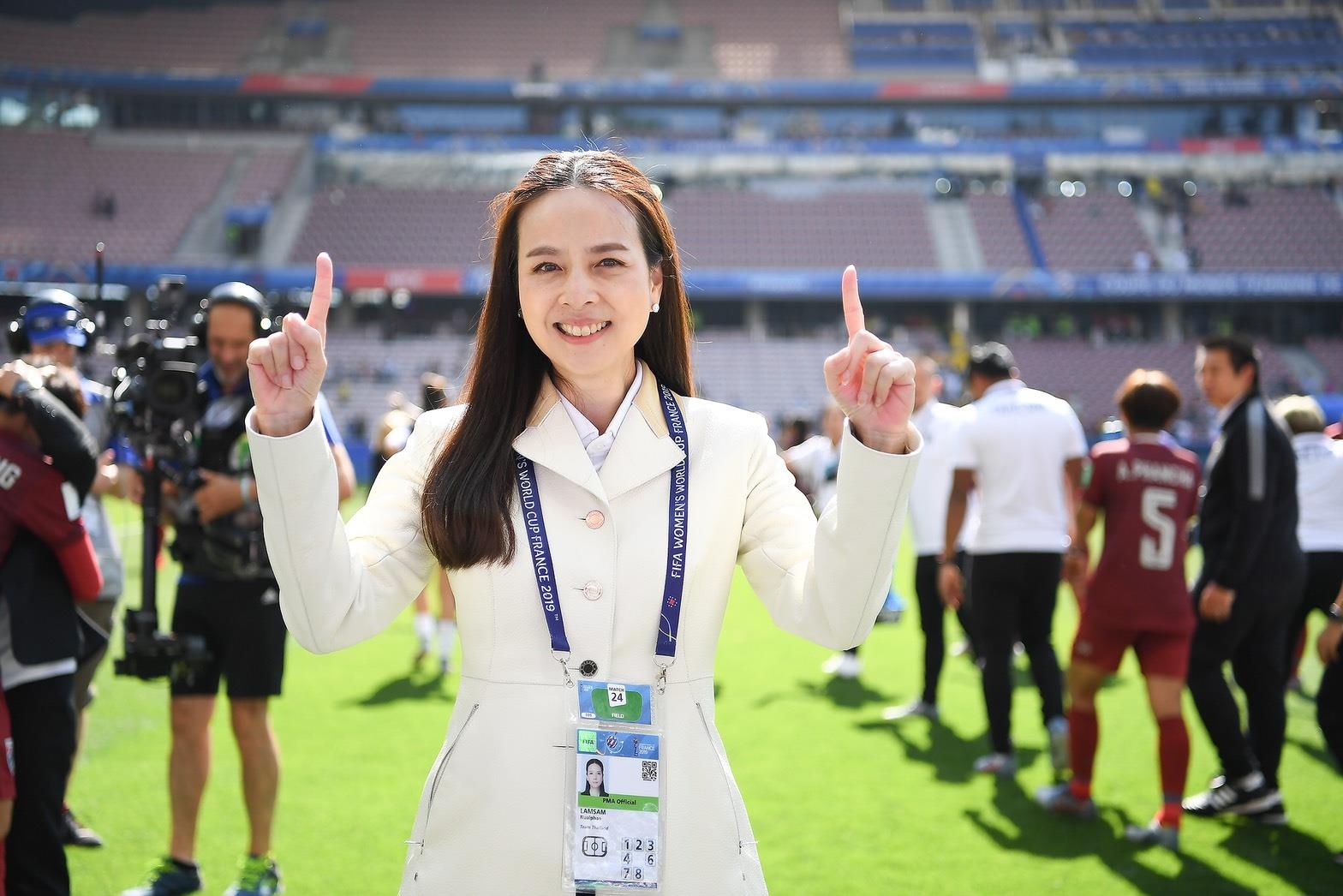 Nualphan Lamsam anh 7