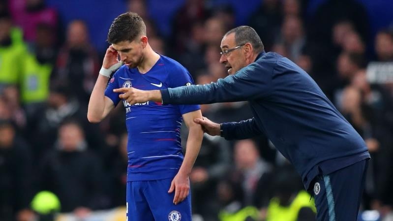 HLV Sarri tiet lo cau thu se da o vai tro cua Jorginho tai Juventus hinh anh