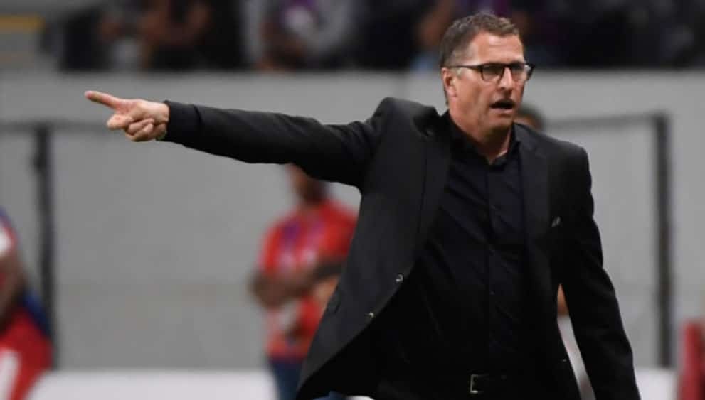 HLV dang cap the gioi anh 9