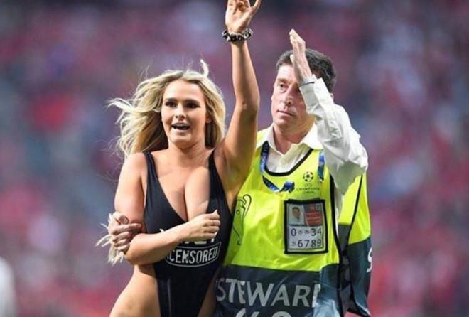 Nu CDV that bai khi len ke hoach gay roi tran chung ket Copa America hinh anh