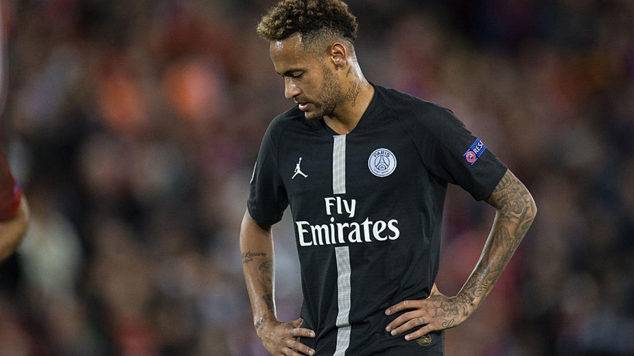 Huyen thoai Barca khuyen doi nha nen tha thu cho Neymar hinh anh