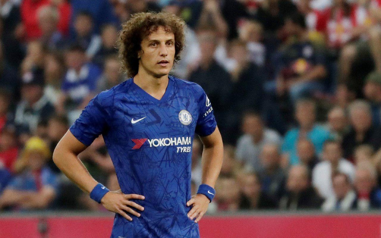 'Arsenal tot nhat nen tranh xa khoi David Luiz' hinh anh