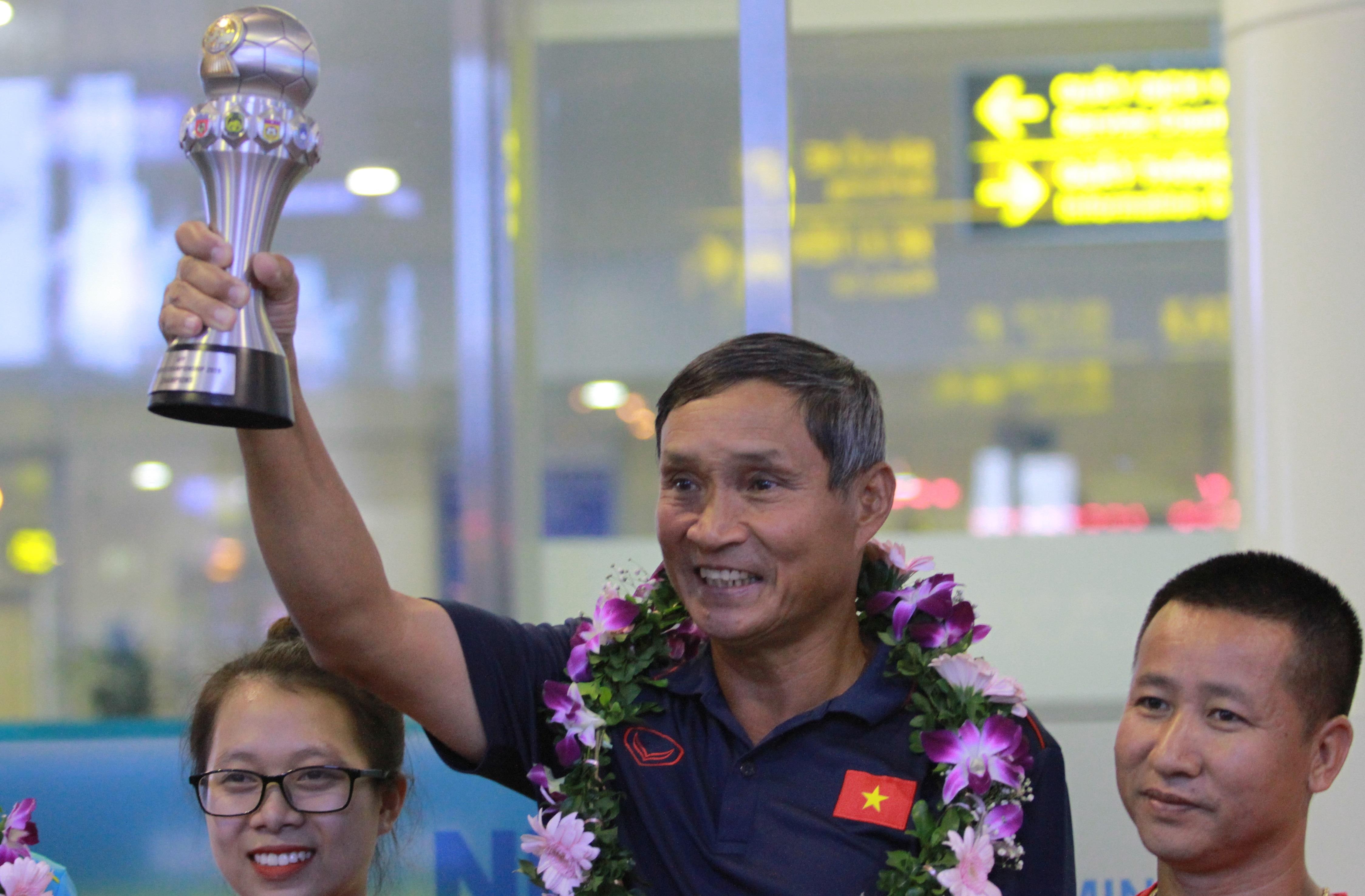'Dieu toi vui suong va tu hao nhat la thang doi thu ngay tai Thai Lan' hinh anh