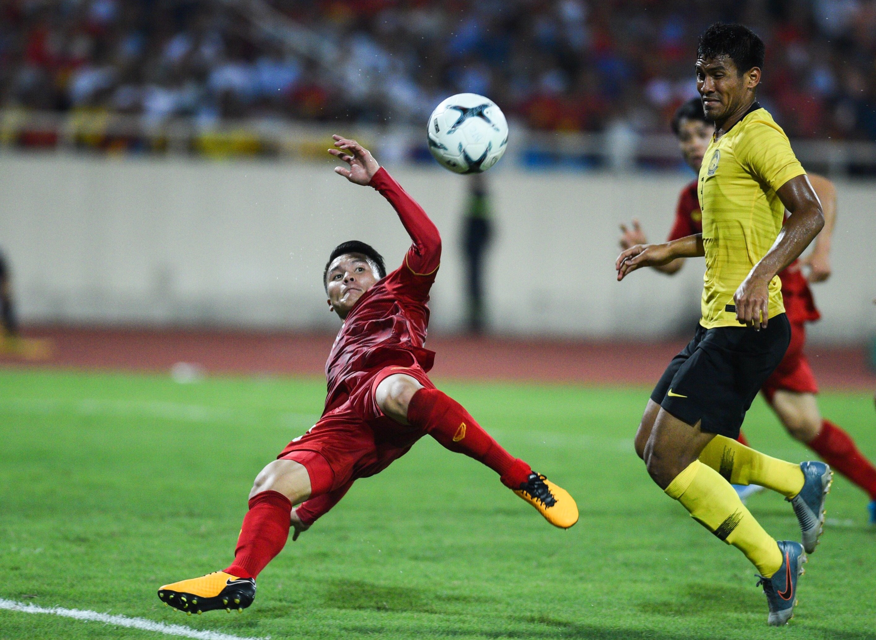 Nguyễn Quang Hải ảnh 2 Nguyen Quang Hai anh 2