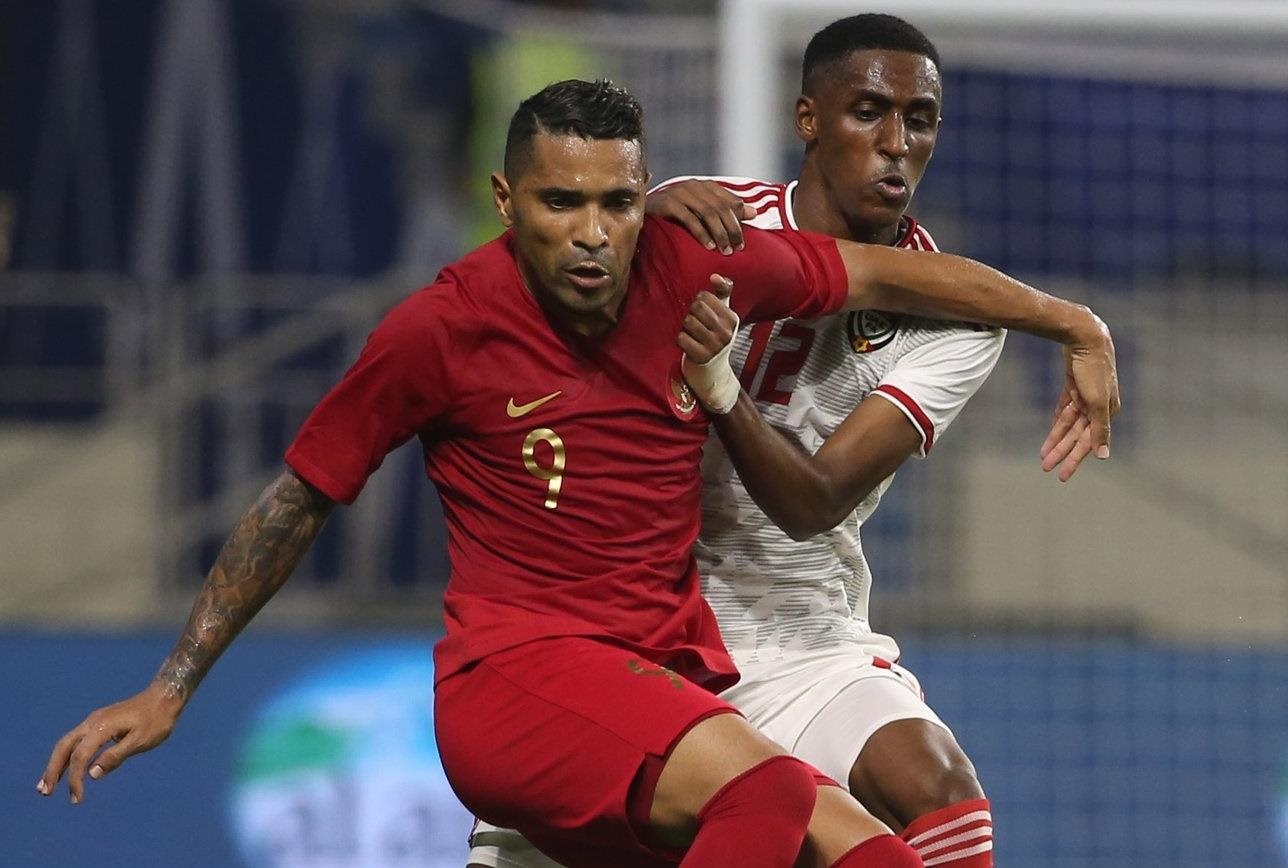 Bat ngo voi cach to chuc nghiep du cua bong da Indonesia hinh anh