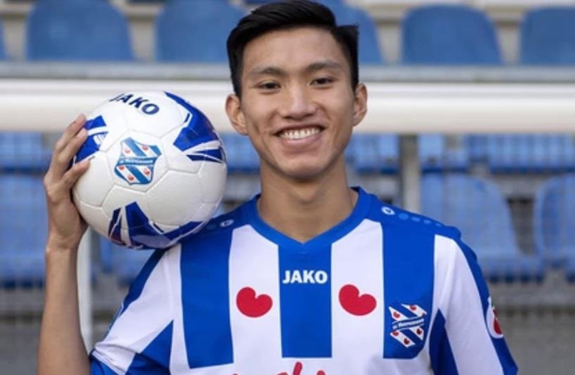 Doi bong cua Van Hau san sang don nha tai tro tu Viet Nam hinh anh