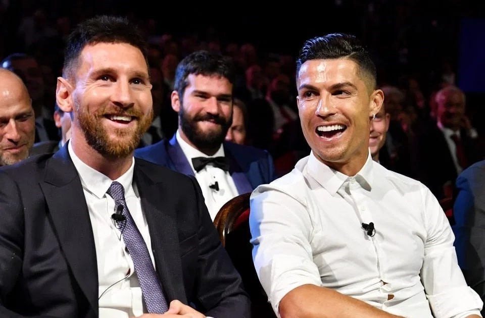 Messi va Ronaldo vao nhom VDV kiem tien nhieu nhat trong 10 nam qua hinh anh