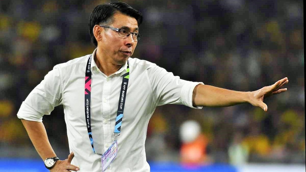 HLV Malaysia khong so cau thu nhap tich cua UAE hinh anh