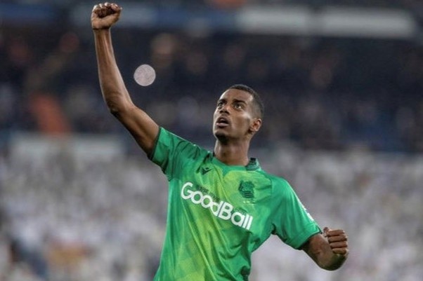 Alexander Isak - tai nang tre nhan chim Real tai Bernabeu la ai? hinh anh