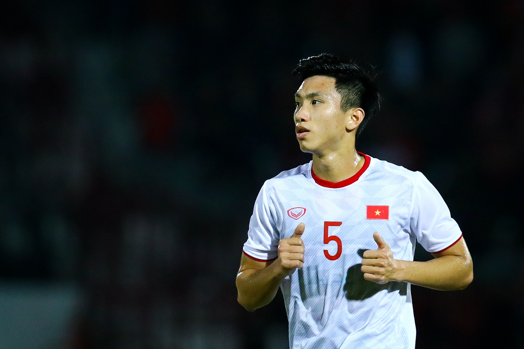 Doan Van Hau tang can anh 1